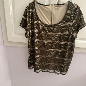 Roz & Ali Women’s Top Brown Size Close